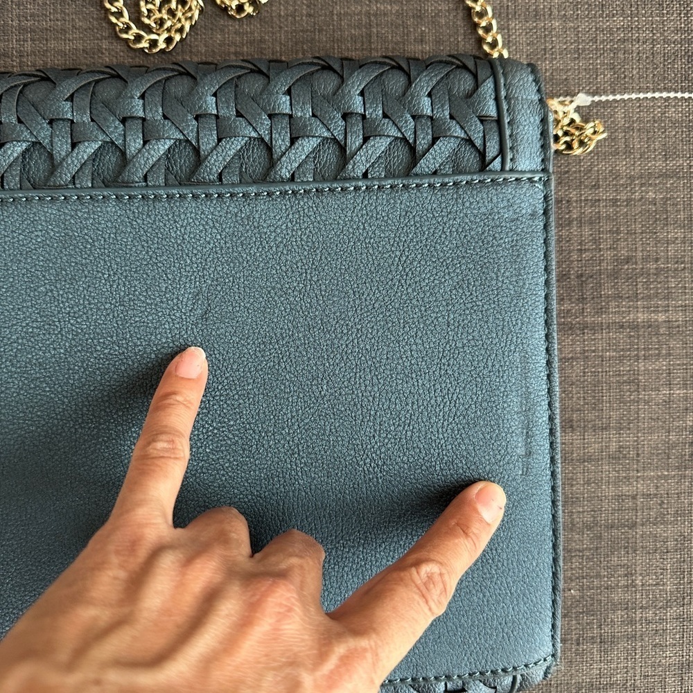 Woven Vegan Leather Envelope Crossbody Bag Blue Gold Chain Evening Purse - Picture 5 of 9